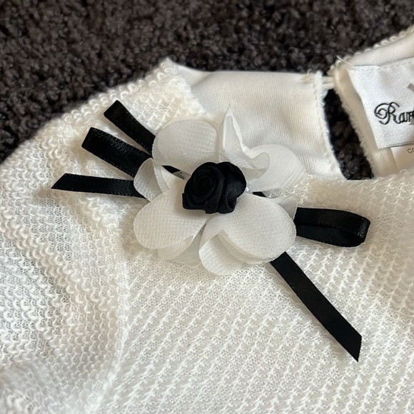 Toddler White Flower Lace Top - Picture 4 of 7